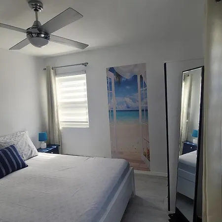 Malki's House In Livadi