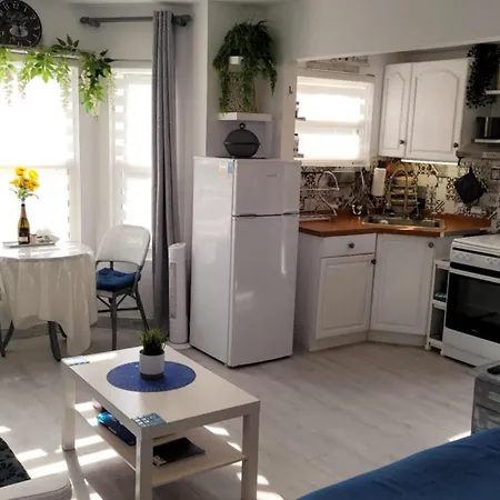 Malki's House In Livadi Kondoyenádha