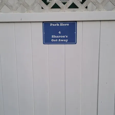 Malki's House In Livadi Apartman *
