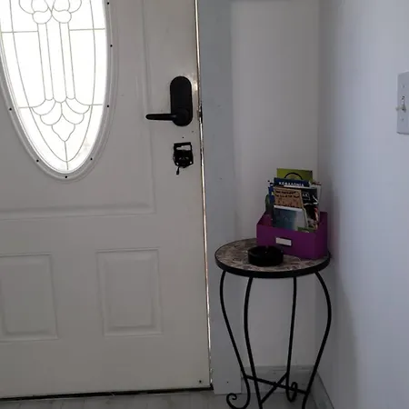 Apartment Malki's House In Livadi *