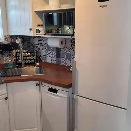 Malki's House In Livadi * Kondoyenadha