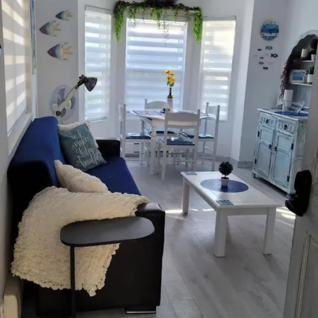 Malki's House In Livadi Apartment