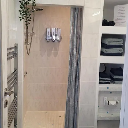 Malki's House In Livadi Kondoyenadha